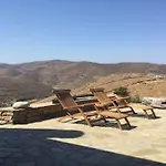 Villa The Hill House In Kea