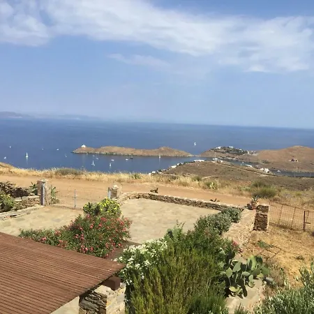 וילה The Hill House In Kea Ioulis