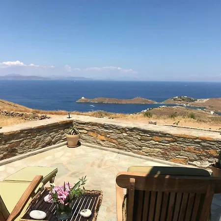 The Hill House In Kea *