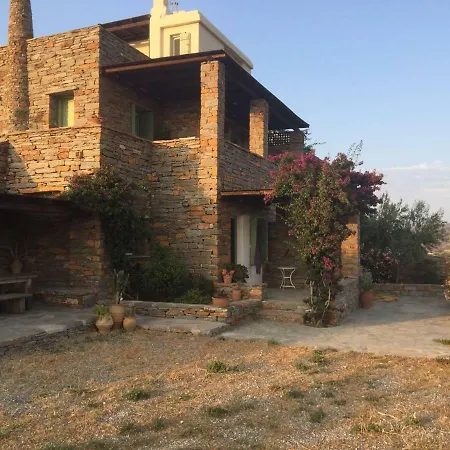 The Hill House In Kea *