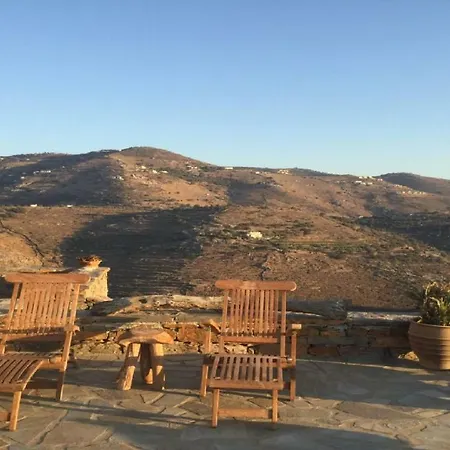 The Hill House In Kea *