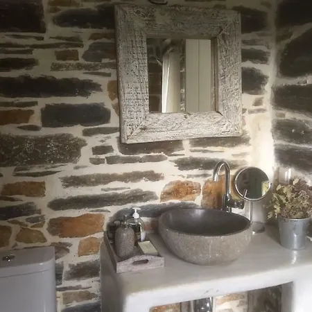 The Hill House In Kea * Ioulis