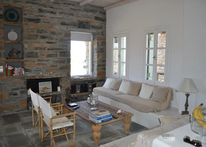 The Hill House In Kea Villa *